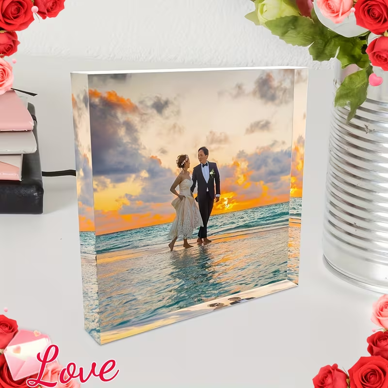 Desk Setup Photo - A custom acrylic desktop decoration with